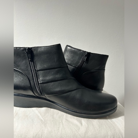 Clarks Black Ankle Booties - Picture 7 of 10